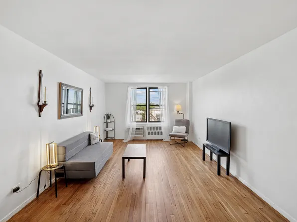 149 Marine Avenue 5M image 2 of 16