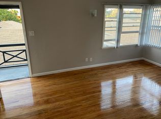 5716 San Vicente Blvd, Los Angeles, CA 90019