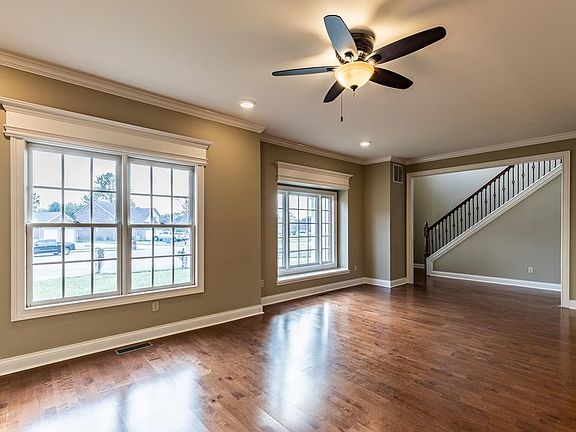 4th image of 4108 Golden Maple Ct