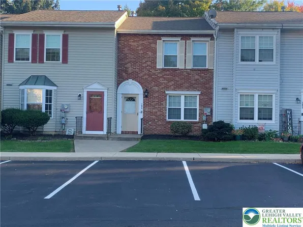 104 Empire Ct, Bethlehem, PA 18020