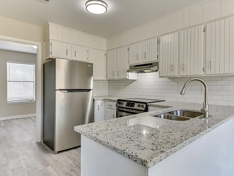 3006 Angela St #A — Photo 16