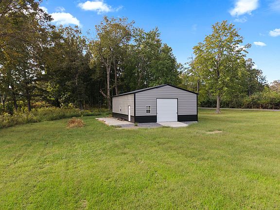 5th image of 609 Oak Grove Church Rd