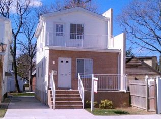 17755 Troutville Rd, Jamaica, NY 11434