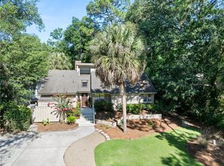 6 Evergreen Ln, Hilton Head Island, SC 29928