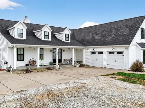 280 Sycamore Ln, Winfield, MO 63389