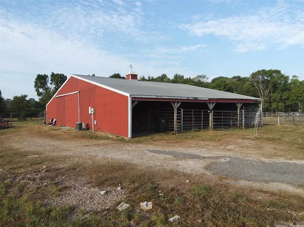 167 Farrs Landing Rd, Hot Springs National Park, AR 71913