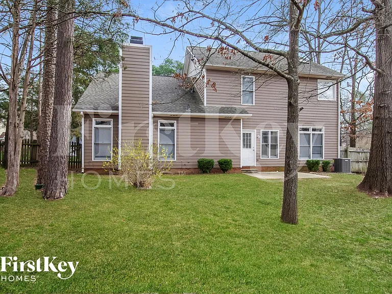 2601 Kirkholm Dr — Photo 15