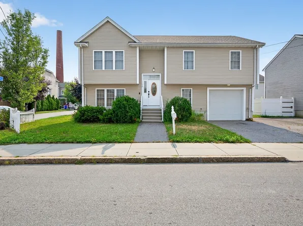 172 Stevens St, Fall River, MA 02721