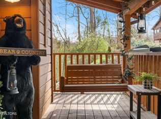 919 Deer Run Way, Sevierville, TN 37862
