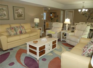 189 Peppermint Ln APT 5, Naples, FL 34112