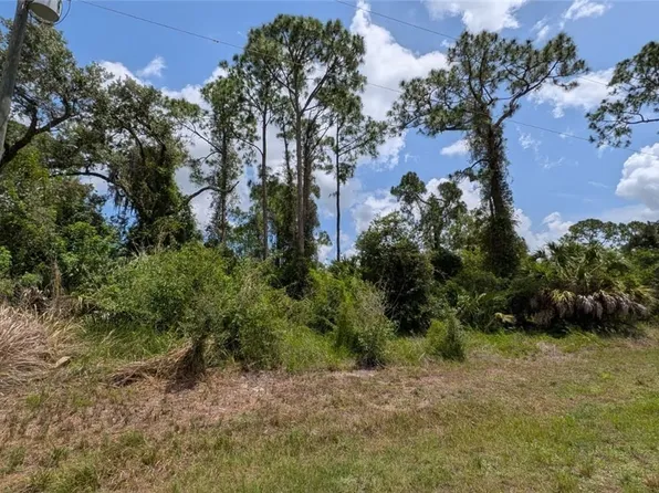 6065 S Moss Cir, Labelle, FL 33935