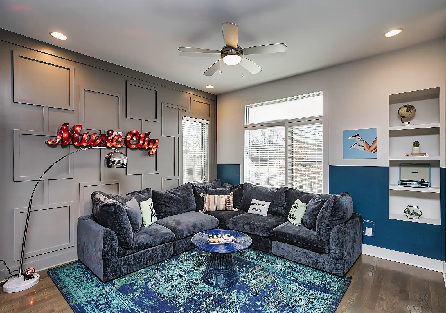 4 bed, 3.5 bath, 1850 sqft, $3,950 — Photo 3