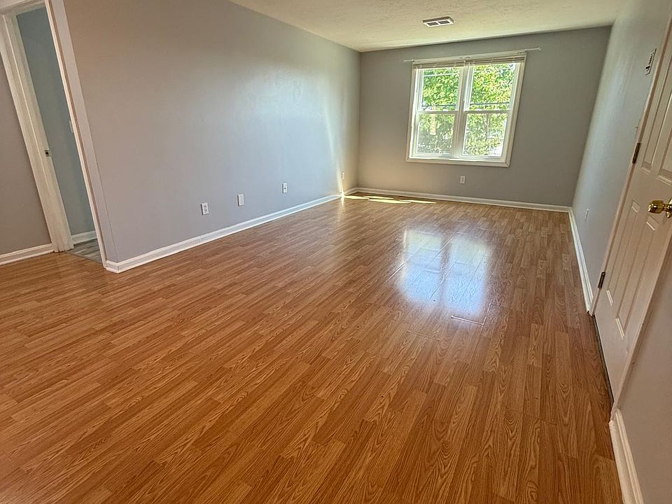 1st image of 26 Saratoga Ave #4