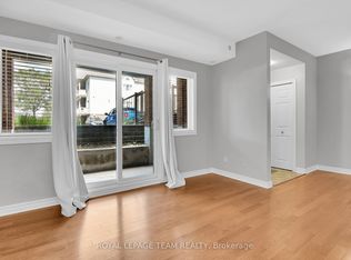 105 Fraser Fields Way #H, Ottawa, ON K2J5V1