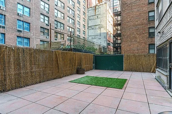 Rented by LG Fairmont Group | media 29