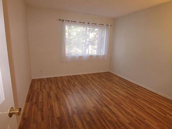 2nd image of 1831 Prosser Ave APT 209