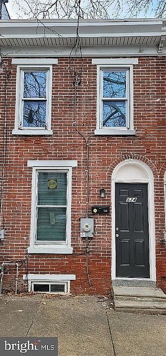 1st image of 524 S Claymont St