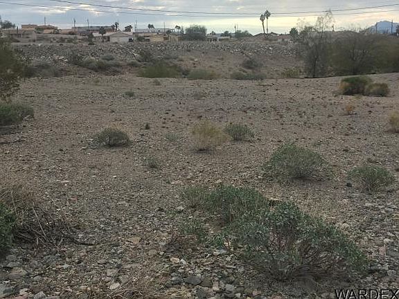 3rd image of 3226 Palo Verde Blvd S