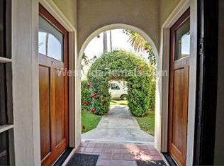 426 S Palm Dr APT 4, Beverly Hills, CA 90212