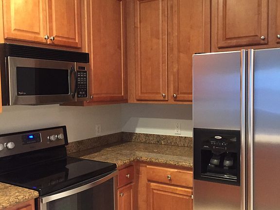 2nd image of 125 Harbors Way