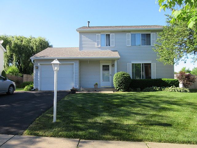 1st image of 406 E Shag Bark Ln