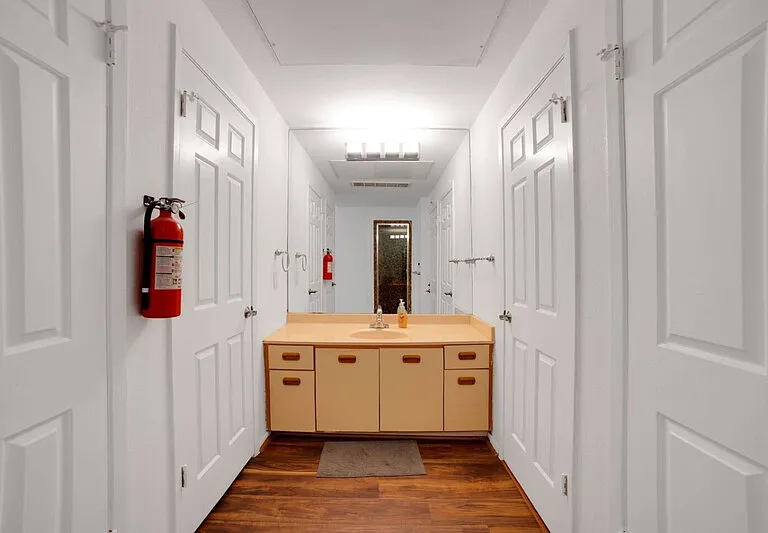1 Crystal Springs Ct — Photo 32