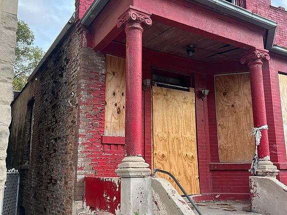 2nd image of 1517 S Homan Ave