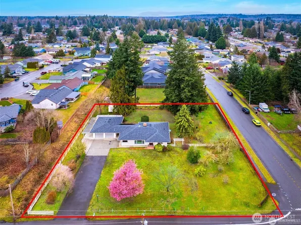 5907 88th St NE, Marysville, WA 98270