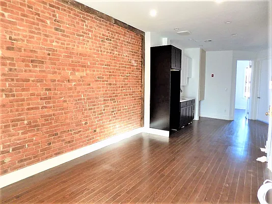 Rented by East Williamsburg Realty Inc | media 2