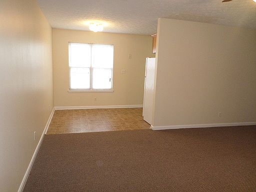 2nd image of 100 Pinnacle Ct APT 208