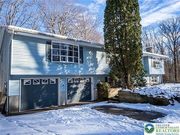 2nd image of 1117 Shagbark Ln