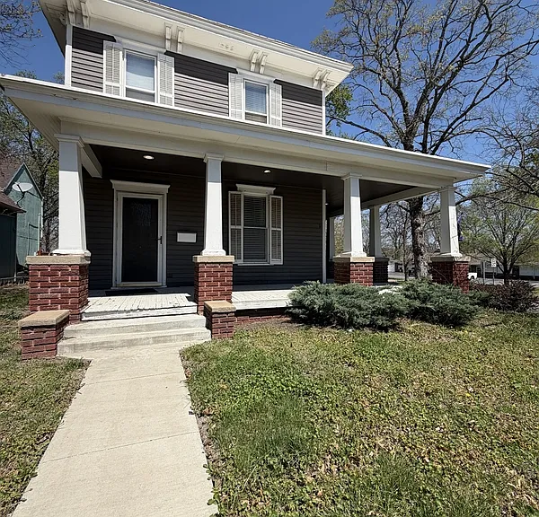 845 Illinois St — Photo 33