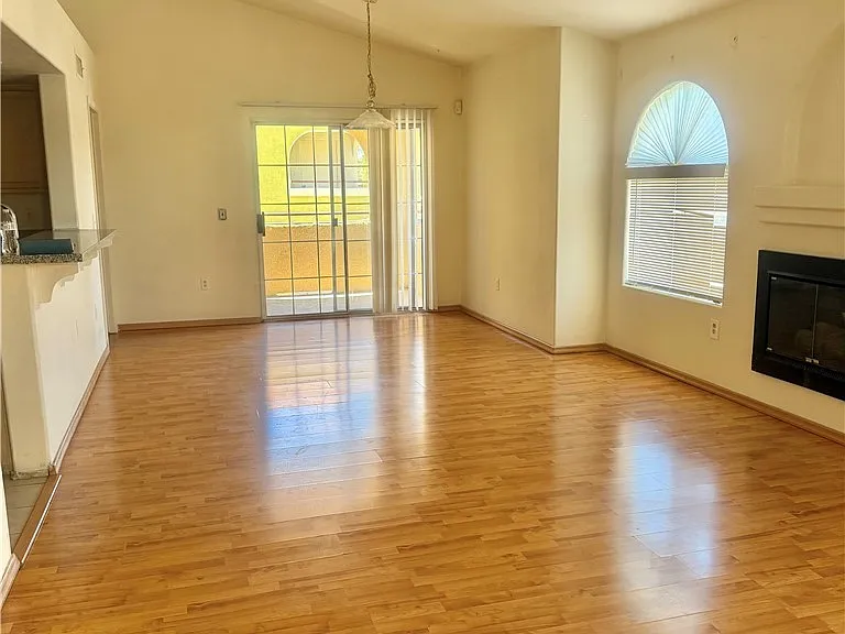 7950 W Flamingo Rd #2030 — Photo 8