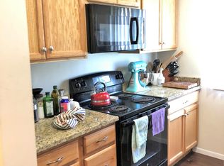 2205 Melrose Dr APT A, Champaign, IL