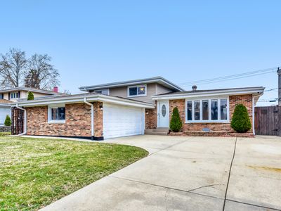 8507 Blue Ridge Ave, Hickory Hills, IL, 60457