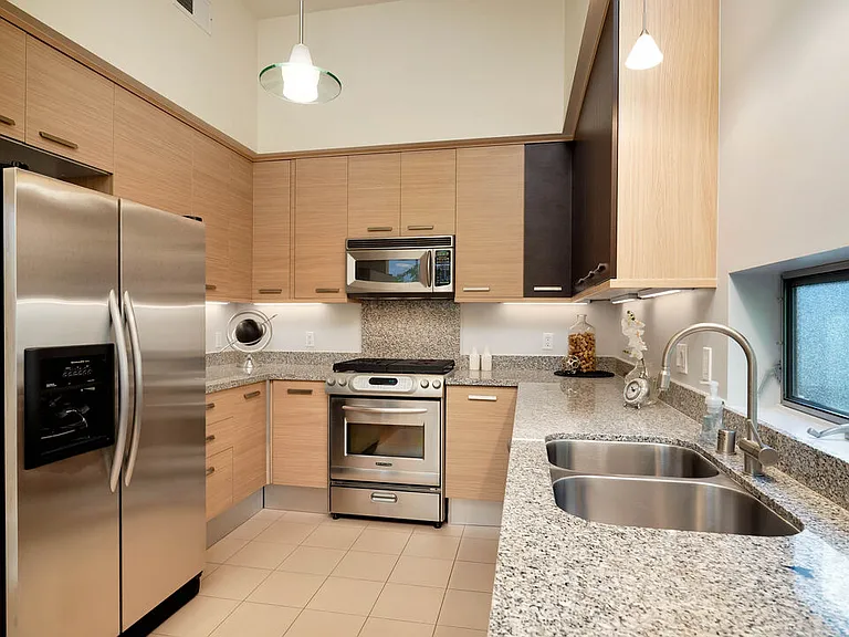 12411 Pacific Ave #101 — Photo 16
