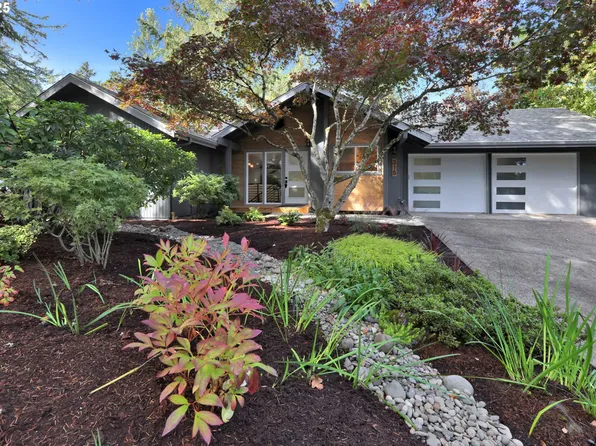 315 Brookside Dr, Eugene, OR 97405