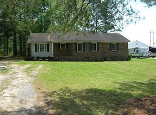 1180 McCaskey Rd, Williamston, NC 27892