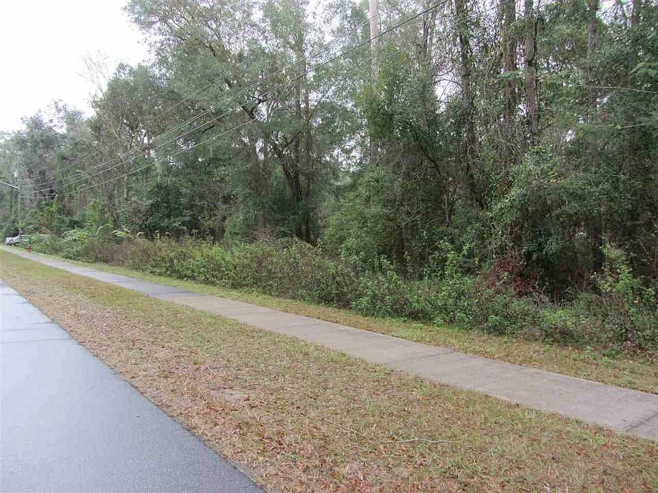 2nd image of 16005 NW 141st St