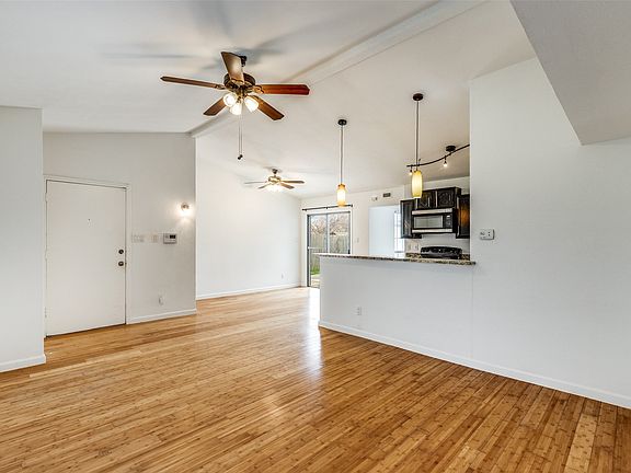 4th image of 4508 Carr St