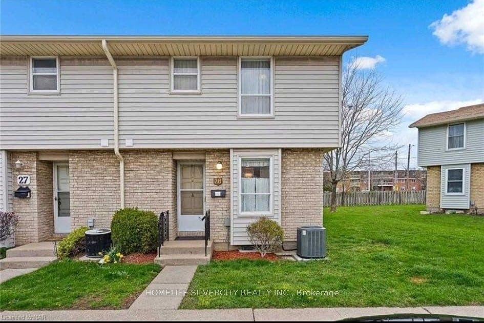 2nd image of 242 Lakeport Rd #28