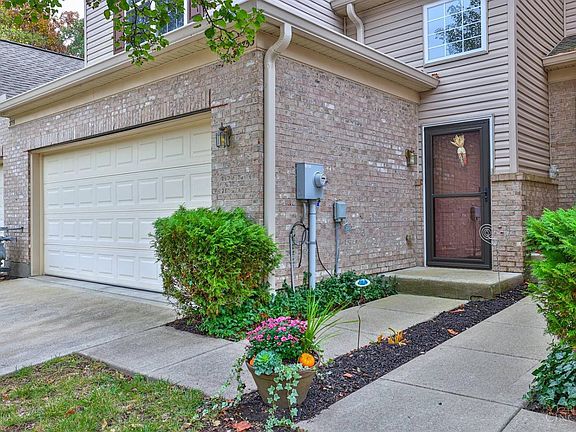 2nd image of 3753 Thorngate Dr