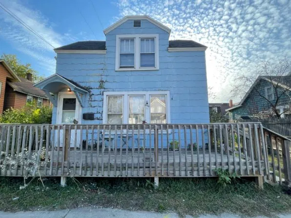 1007 Spring St, Michigan City, IN 46360
