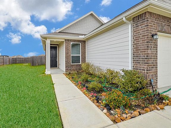 4th image of 4643 Little Meadow Ln