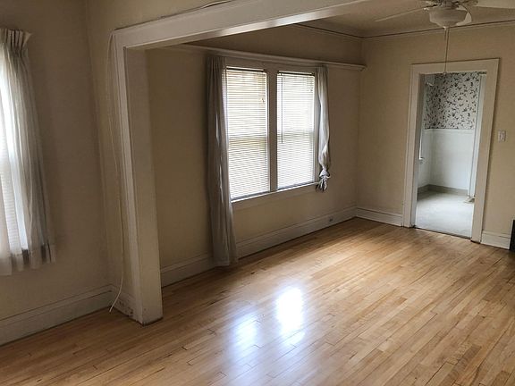 2nd image of 2244 Ulysses St NE
