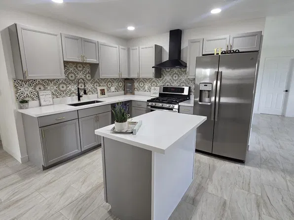 5703 W Sells Drive, Phoenix, AZ 85031