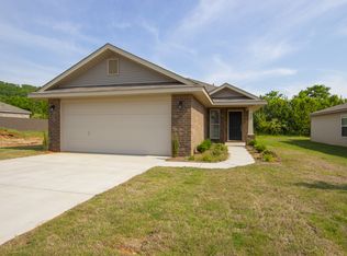 335 Mertle Dr NE, Huntsville, AL 35810