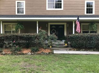 945 NE 130th Ave, Oxford, FL 34484