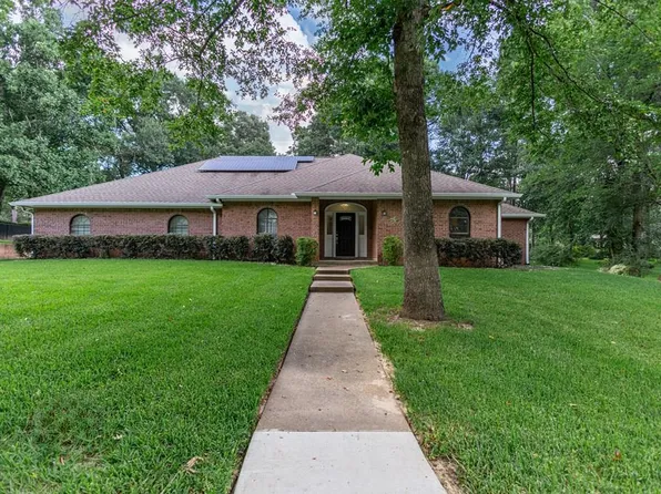 4011 Oak Creek Dr, Nacogdoches, TX 75965