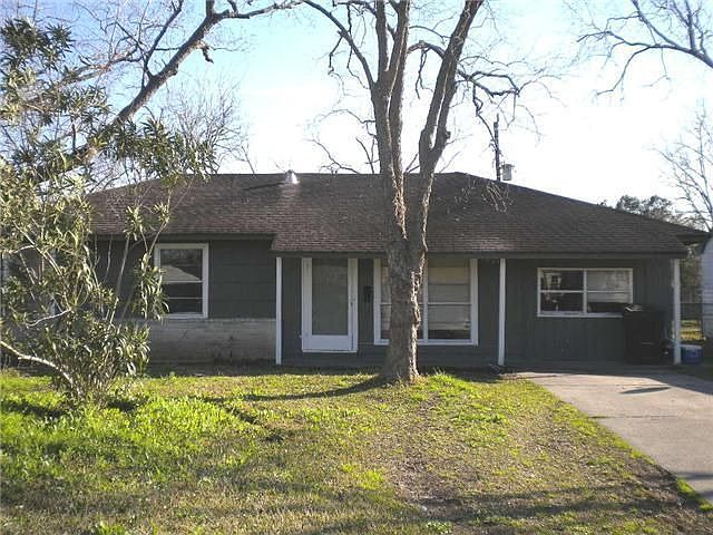 2nd image of 5730 Lakefield Dr